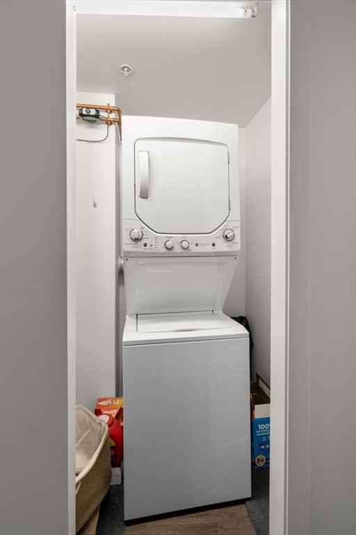 126 Salem Street, Unit 3 Boston, MA 02113 - Photo 9 of 22 a utility room with dryer and washer