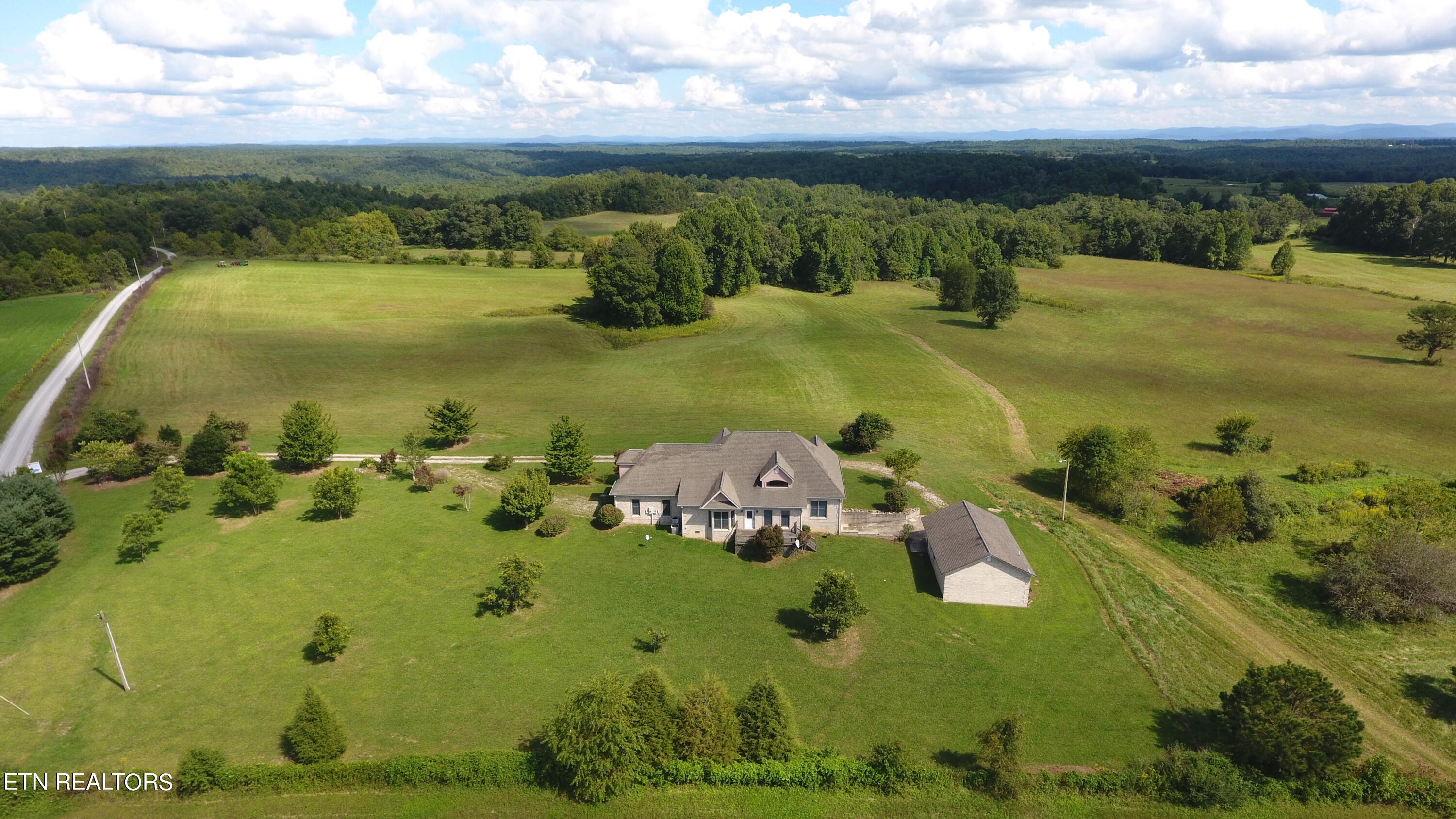 182 Stockton Chapel Road Jamestown, TN 38556 - Photo 11 of 54 bertram 2
