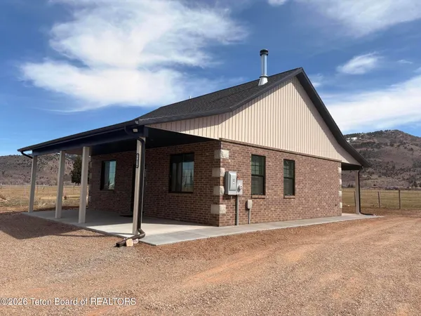 $680,000 | 77034 Highway 89, Smoot, WY 83126