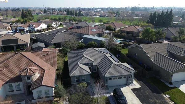 $649,900 | 1110 Clearwater Creek Boulevard, Manteca, CA 95336