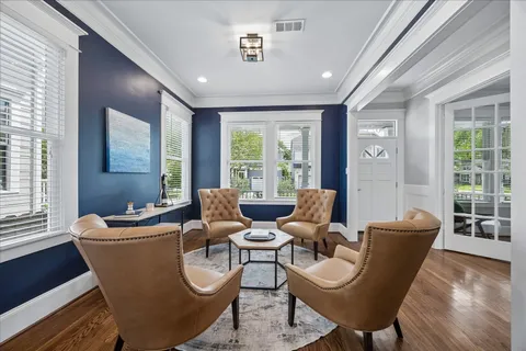 $1,085,000 | 621 West 15th Street, Houston, TX 77008