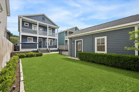 $1,085,000 | 621 West 15th Street, Houston, TX 77008