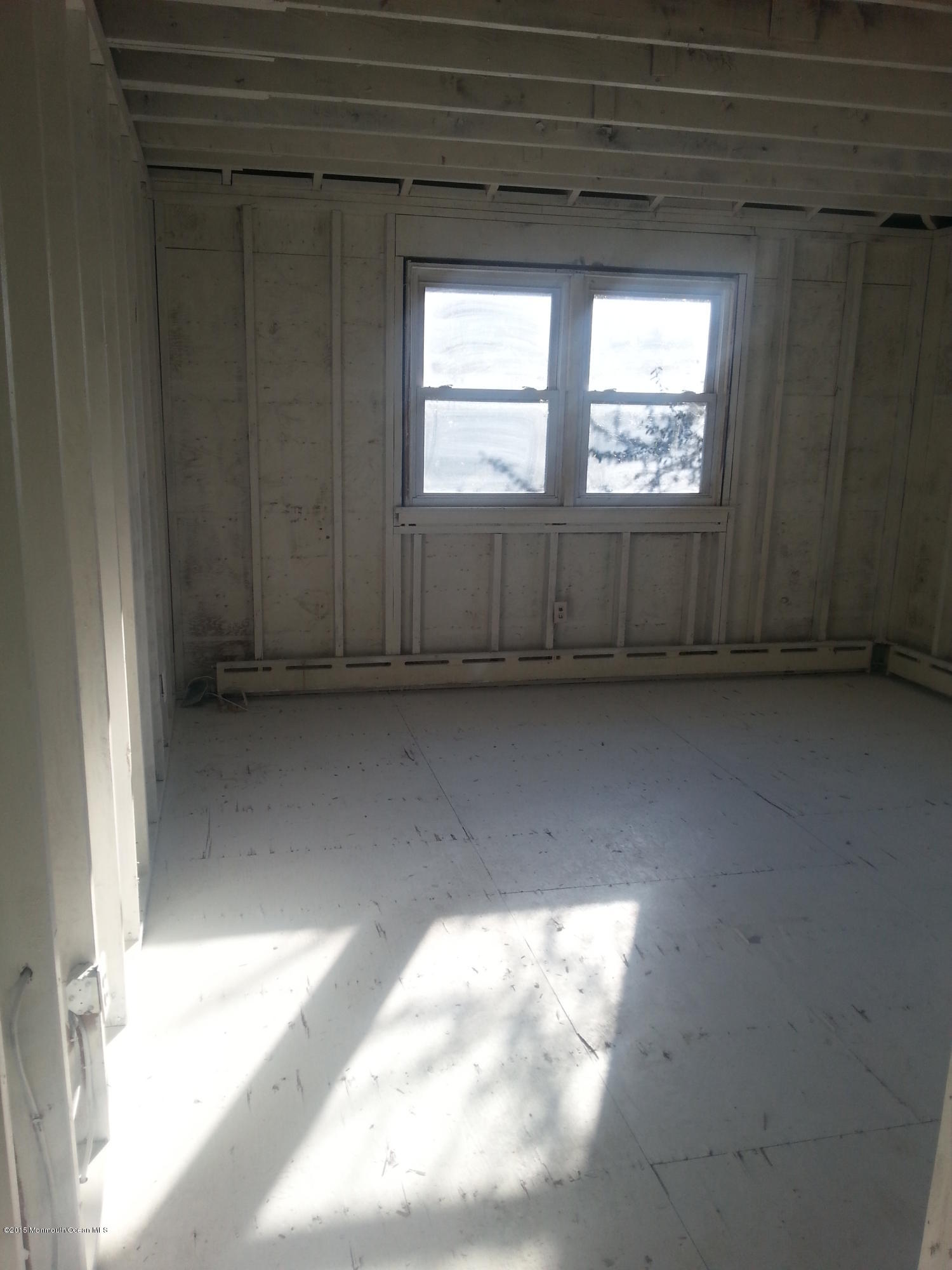 294 Highway 36 Highlands, NJ 07732 - Photo 14 of 19 20150220_153319