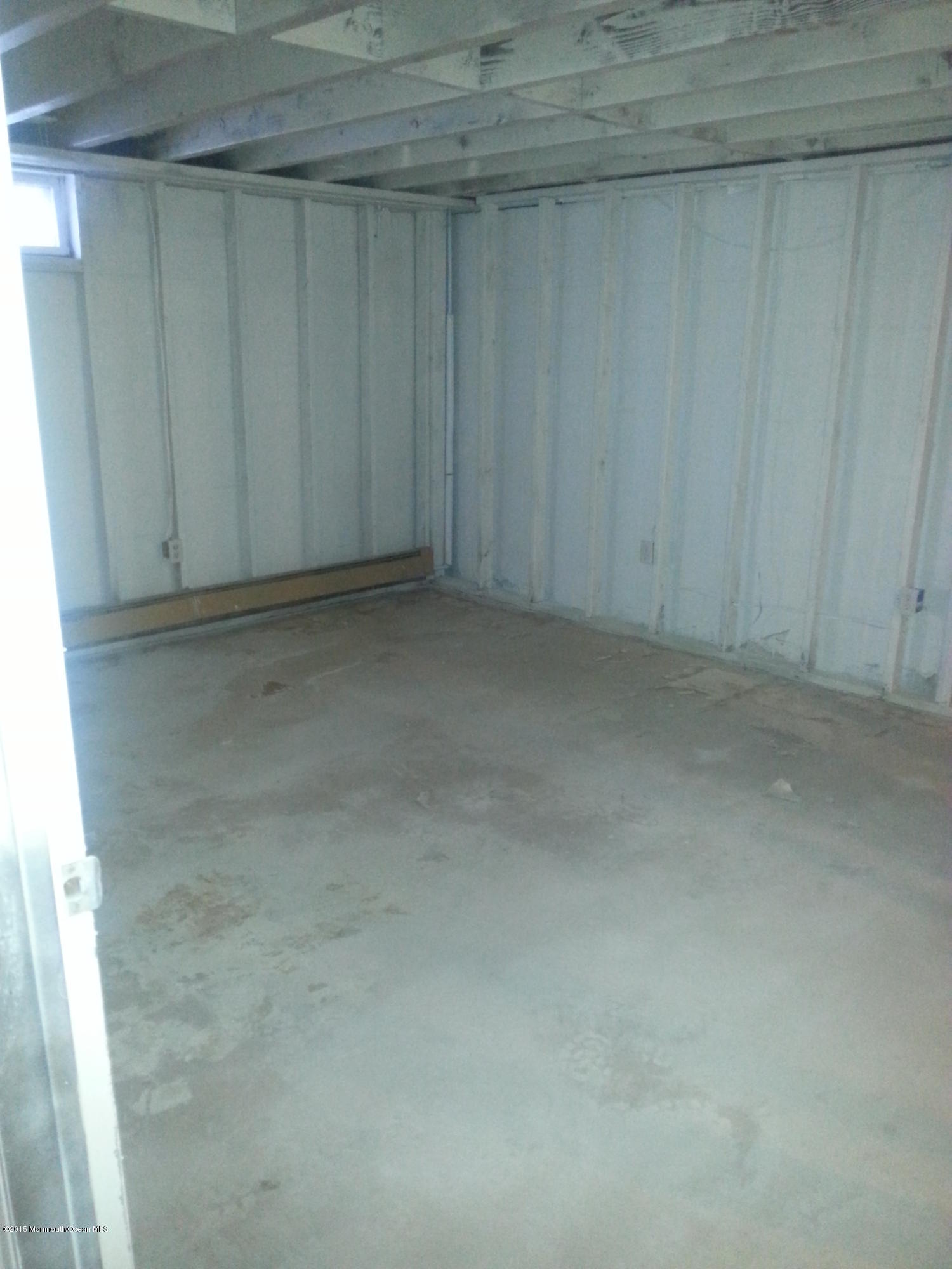 294 Highway 36 Highlands, NJ 07732 - Photo 5 of 19 20150220_153118