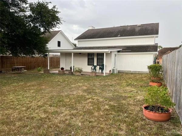 $1,850 | 1216 Quail Avenue, McAllen, TX 78504