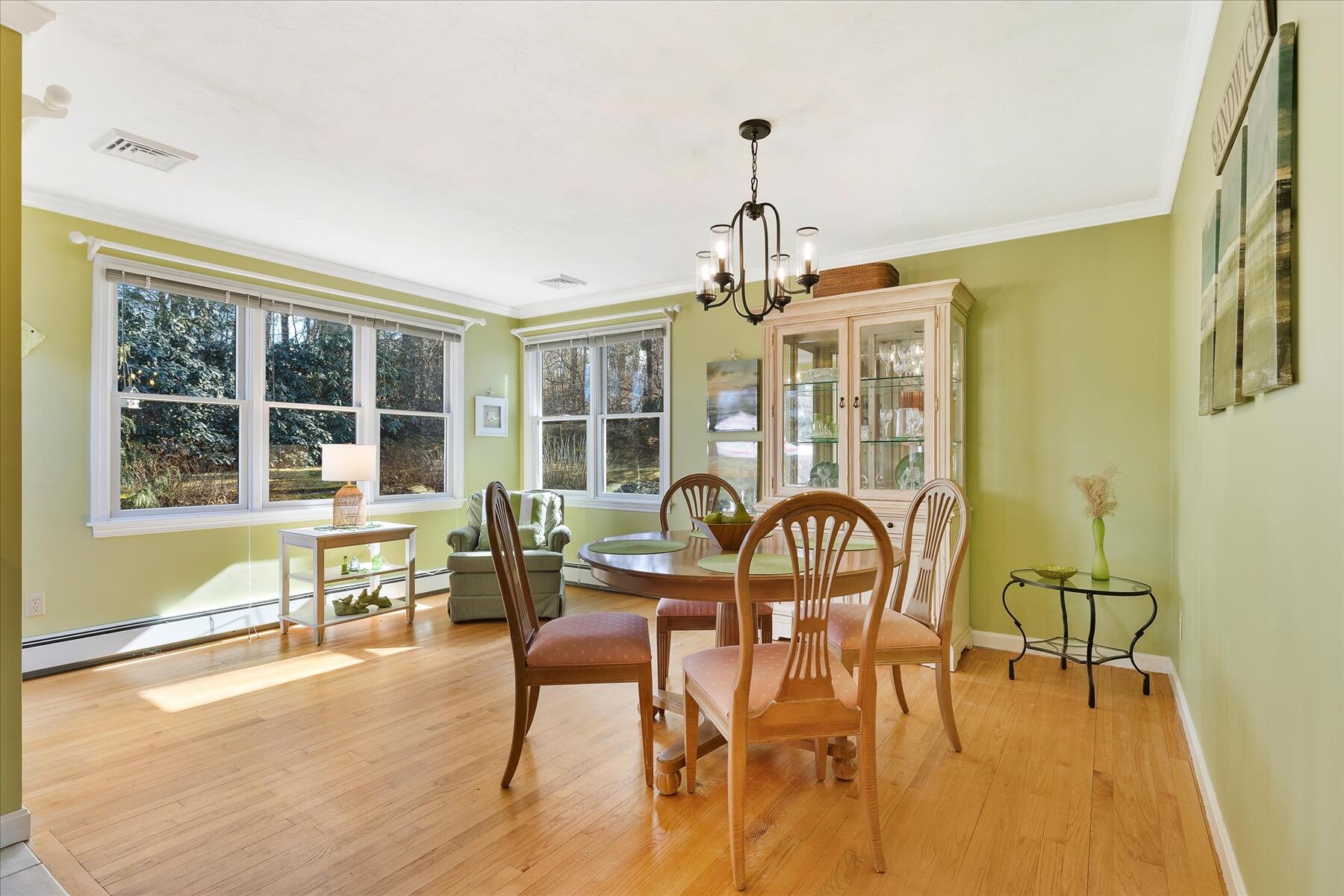 9 Coach Lane Sandwich, MA 02563 - Photo 29 of 47 9 Coach Ln (133)