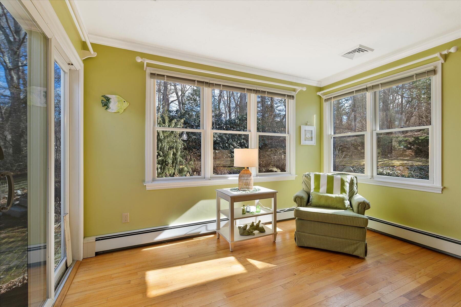 9 Coach Lane Sandwich, MA 02563 - Photo 31 of 47 9 Coach Ln (135)