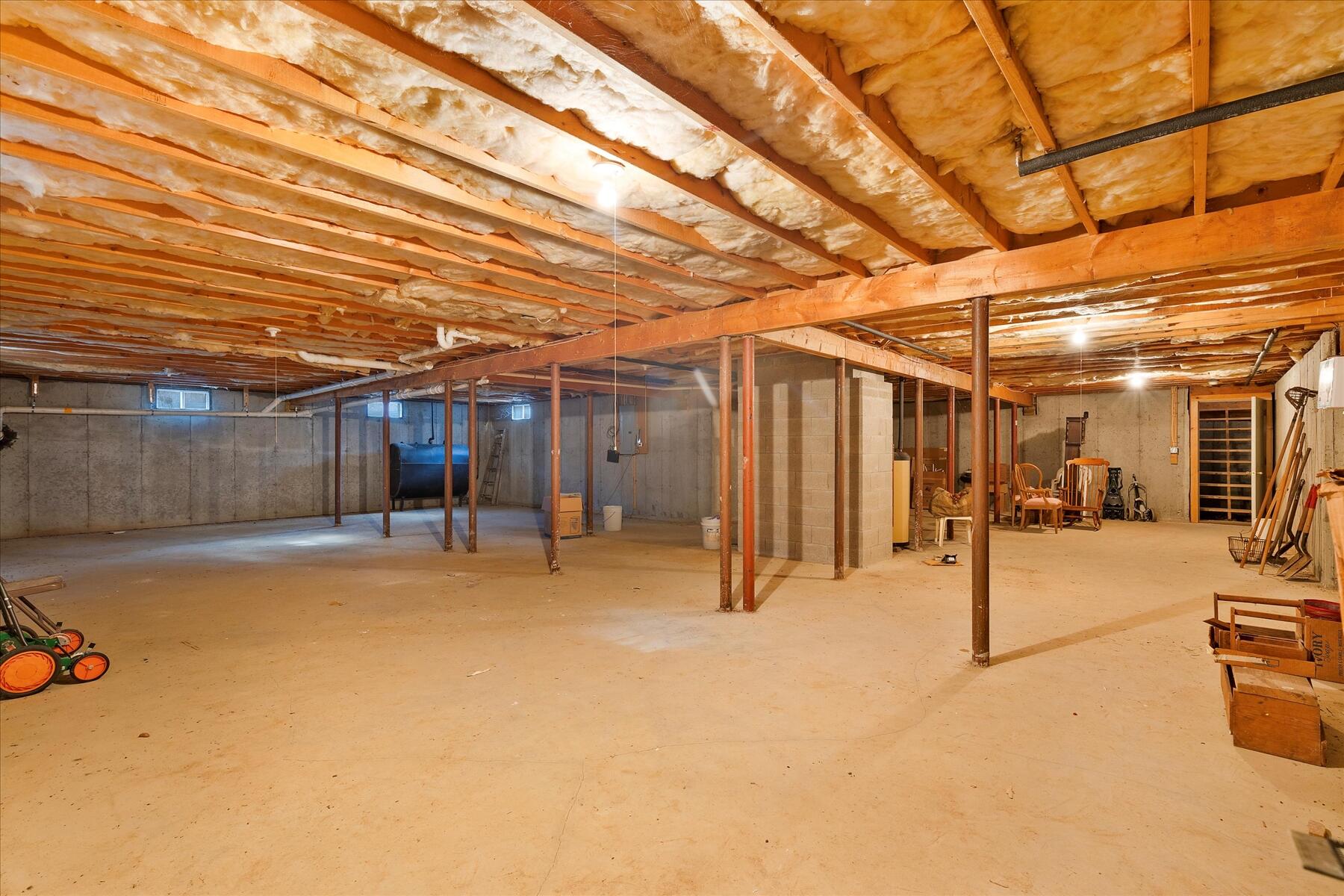 9 Coach Lane Sandwich, MA 02563 - Photo 37 of 47 9 Coach Ln (138)