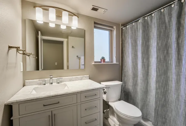 $450,000 | 809 West Lincoln Boulevard, Spokane, WA 99224