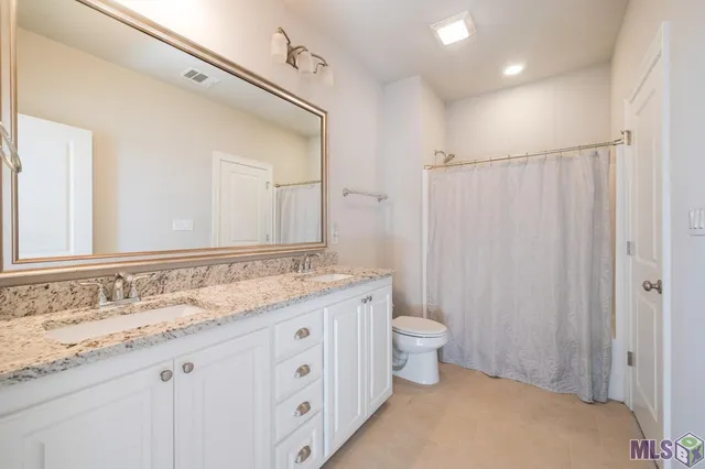 $344,000 | 1267 Americana Boulevard, Zachary, LA 70791