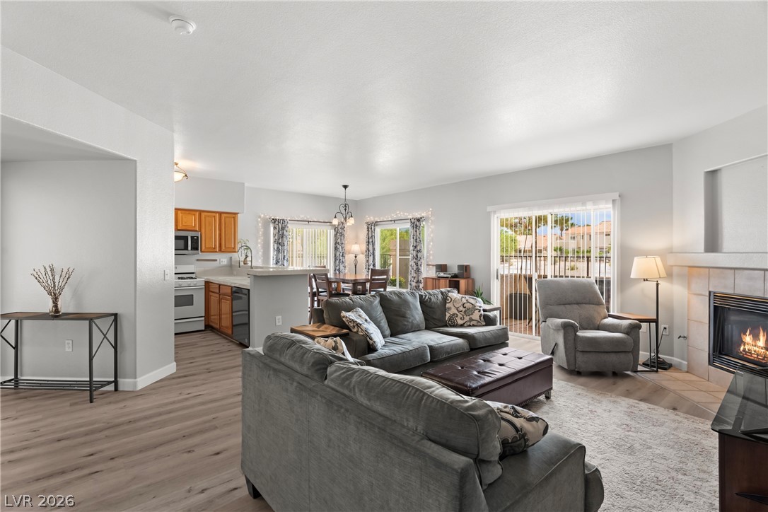 4940 Black Bear Road, Unit 101 Las Vegas, NV 89149 - Photo 6 of 36