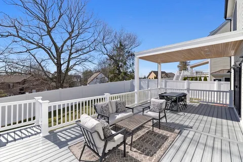 $2,249,000 | 22 Mount Zion Road, Melrose, MA 02176