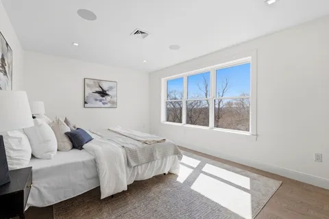 $2,249,000 | 22 Mount Zion Road, Melrose, MA 02176