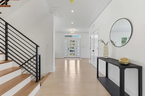 $2,249,000 | 22 Mount Zion Road, Melrose, MA 02176