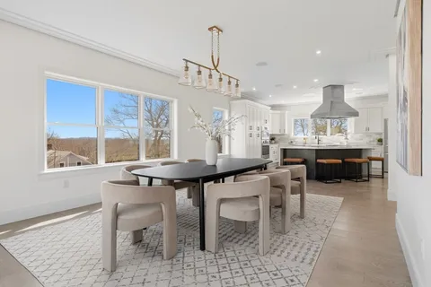 $2,249,000 | 22 Mount Zion Road, Melrose, MA 02176