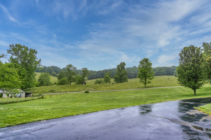 576 Moore Road Cookeville, TN 38506 - Photo 28 of 29 Gallery Image 28