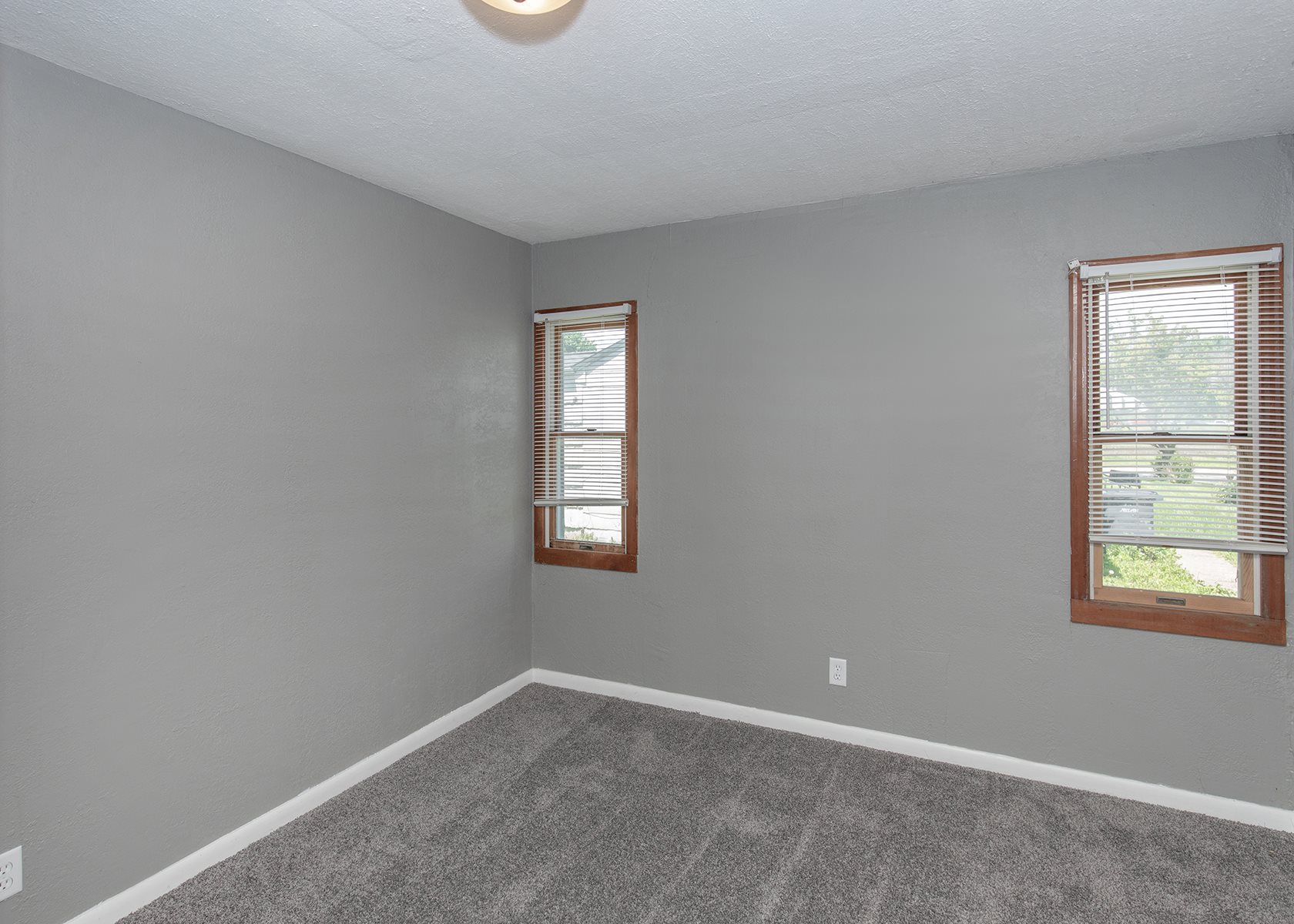 208 5th Street East Milan, IL 61264 - Photo 12 of 29