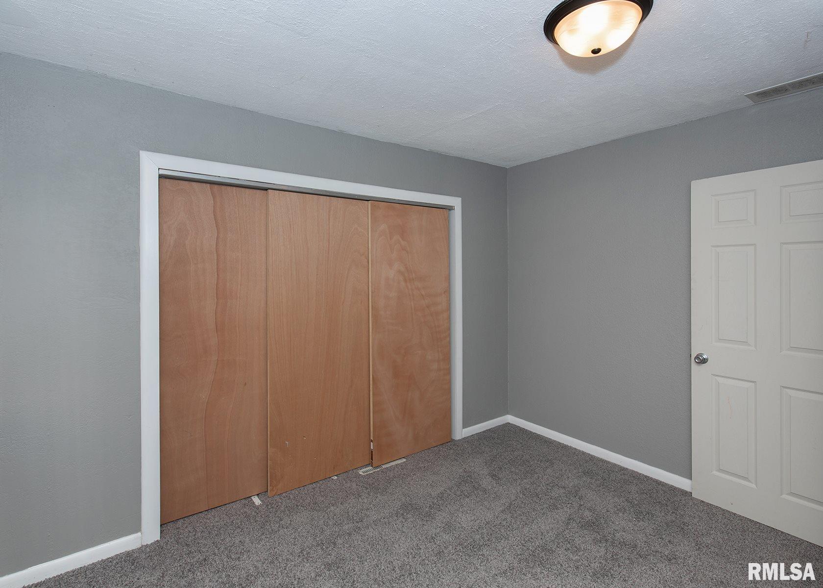 208 5th Street East Milan, IL 61264 - Photo 13 of 29