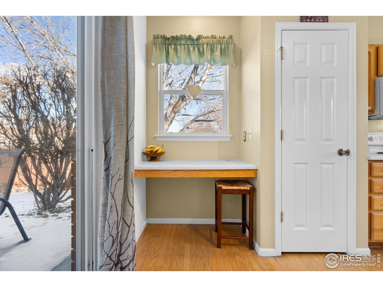 10351 Cook Way Thornton, CO 80229 - Photo 30 of 30 a view of bathroom with bathtub and wooden floor
