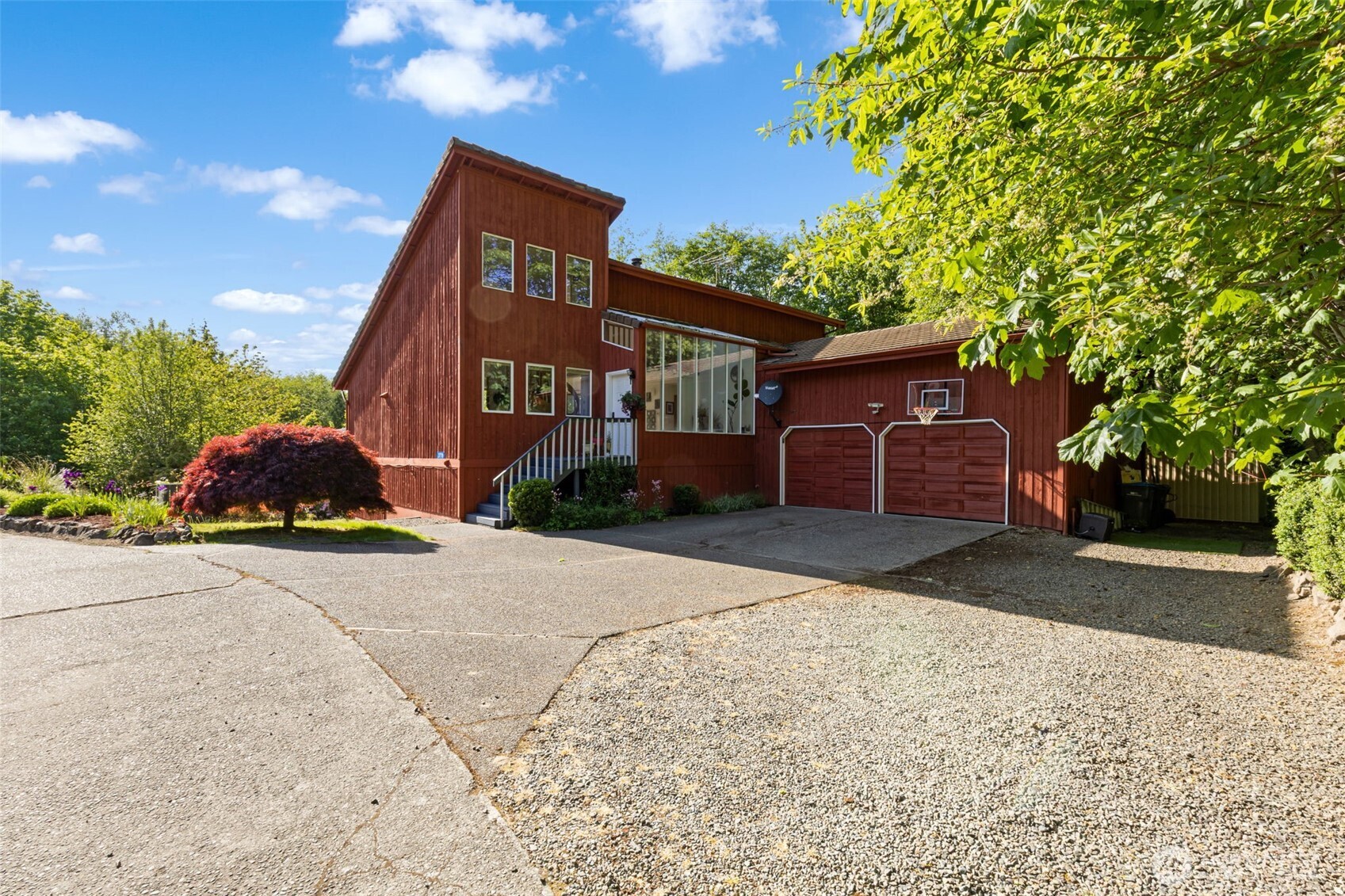 3778 Tracyton Beach Road Northwest Bremerton, WA 98310 - Photo 2 of 33 Gallery Image 2