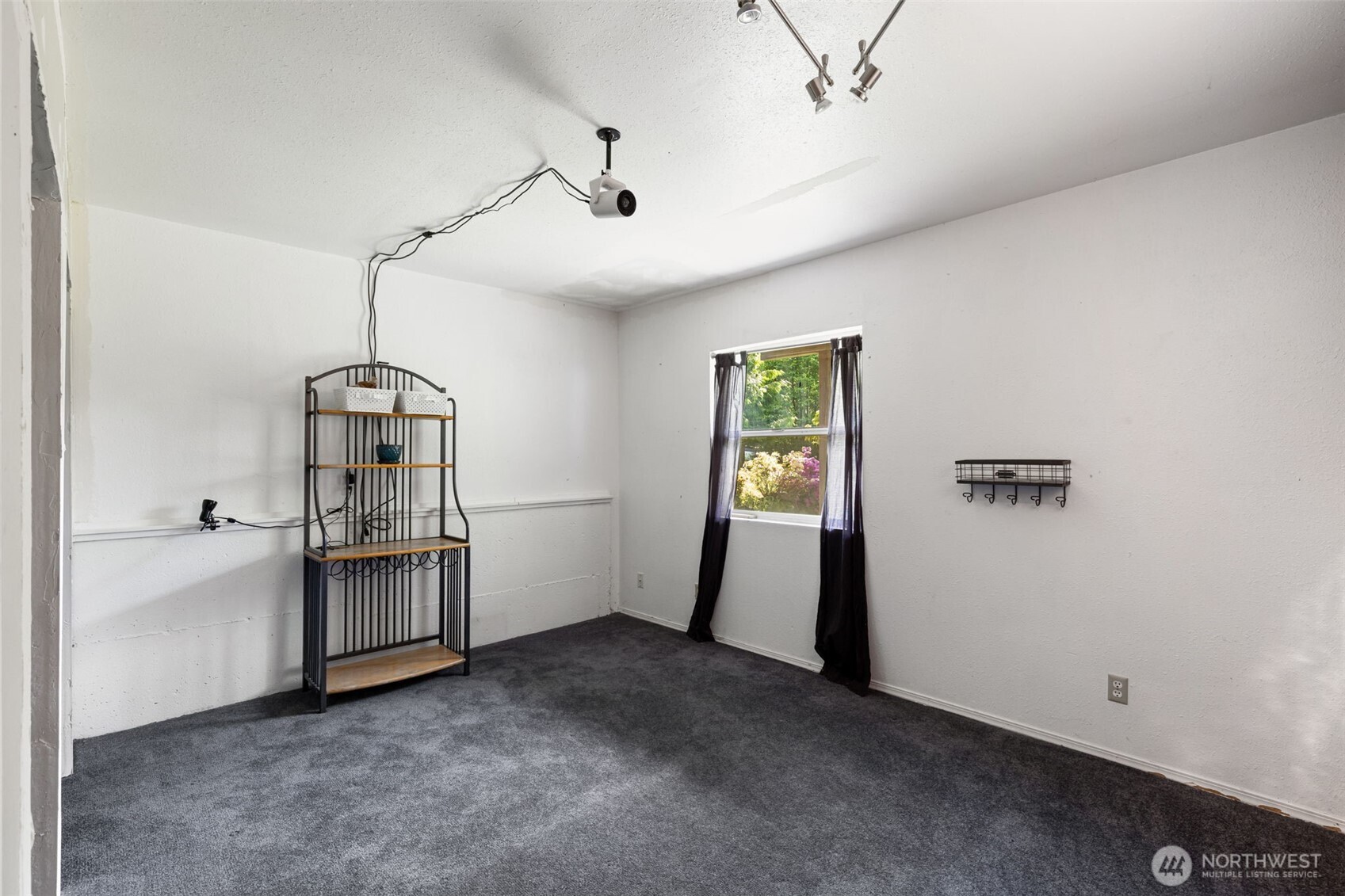 3778 Tracyton Beach Road Northwest Bremerton, WA 98310 - Photo 27 of 33 Gallery Image 27