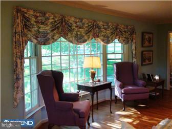 1629 Weedon Road Wayne, PA 19087 - Photo 3 of 12 Family Room