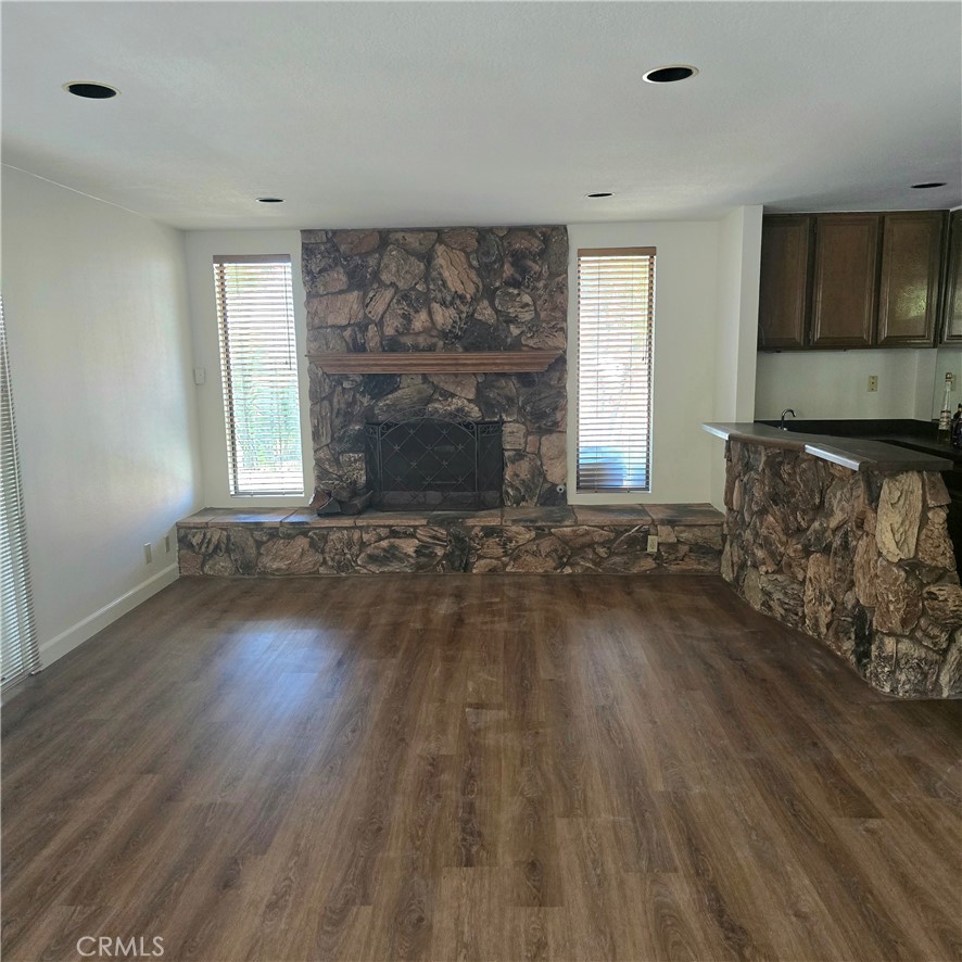 7134 Dos Rios Drive Tujunga, CA 91042 - Photo 5 of 7 family room