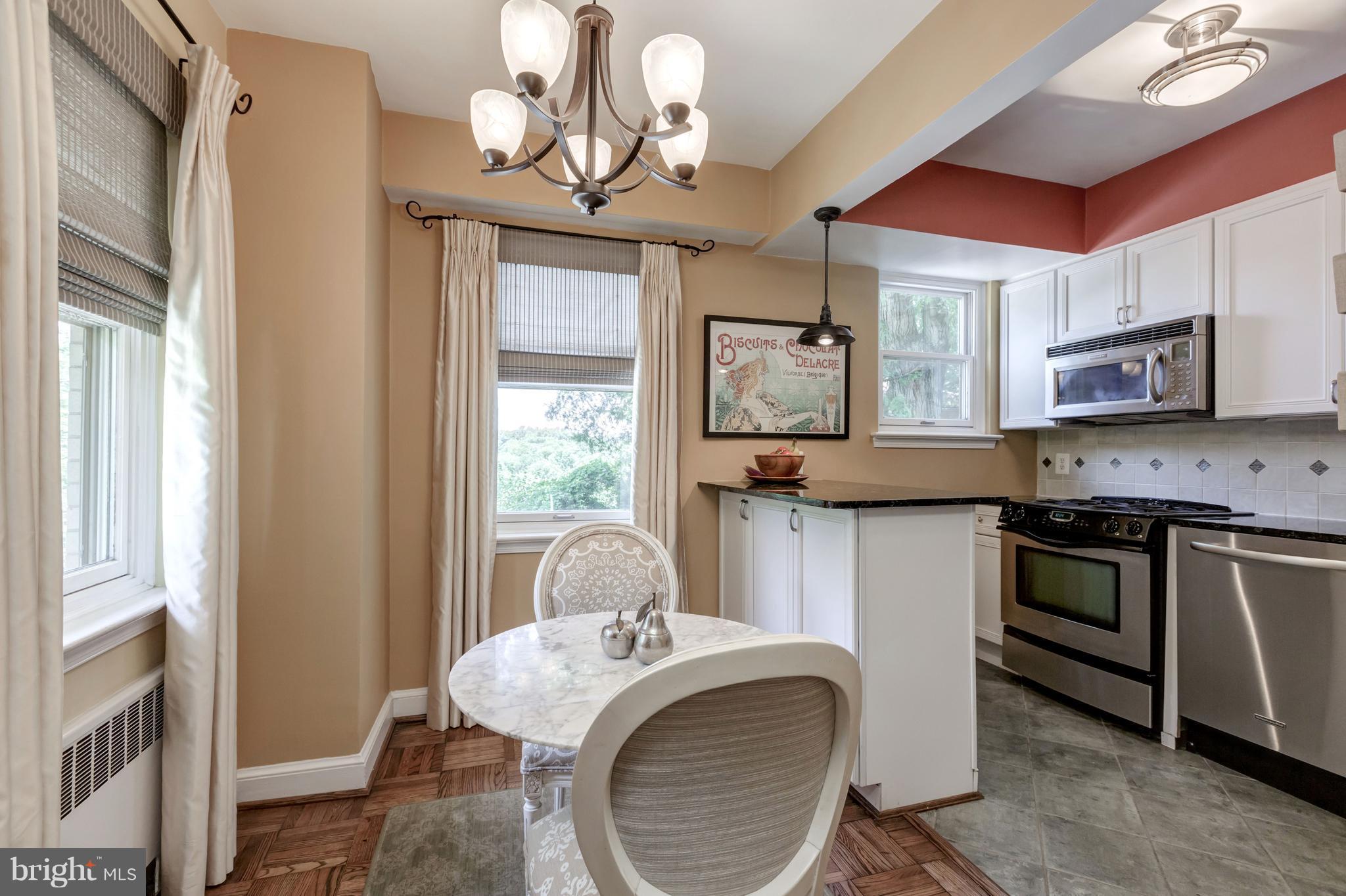 3025 Ontario Road Northwest, Unit 101 Washington, DC 20009 - Photo 8 of 29 Dining Room