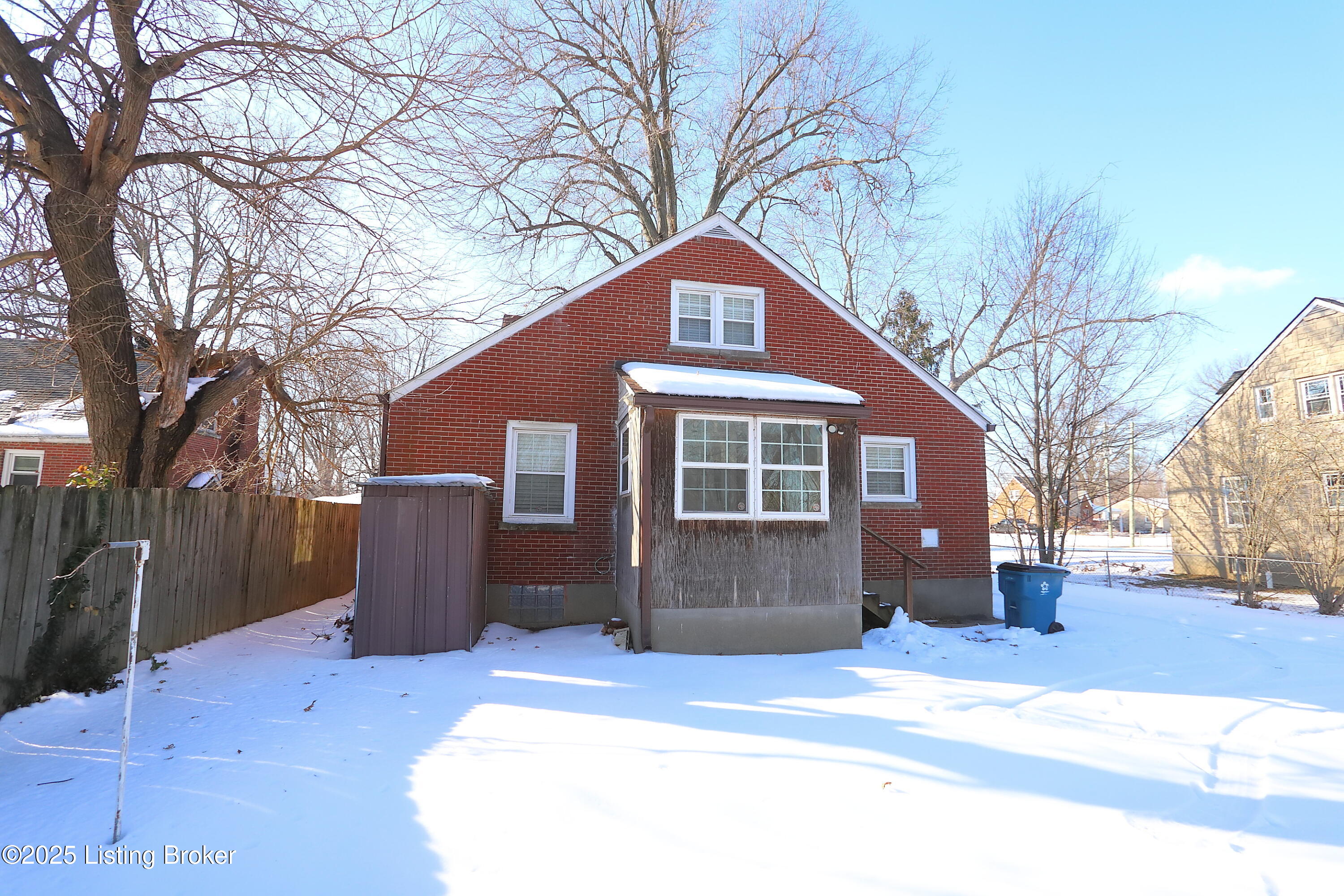 4143 Dover Road Louisville, KY 40216 - Photo 55 of 59 Rear View