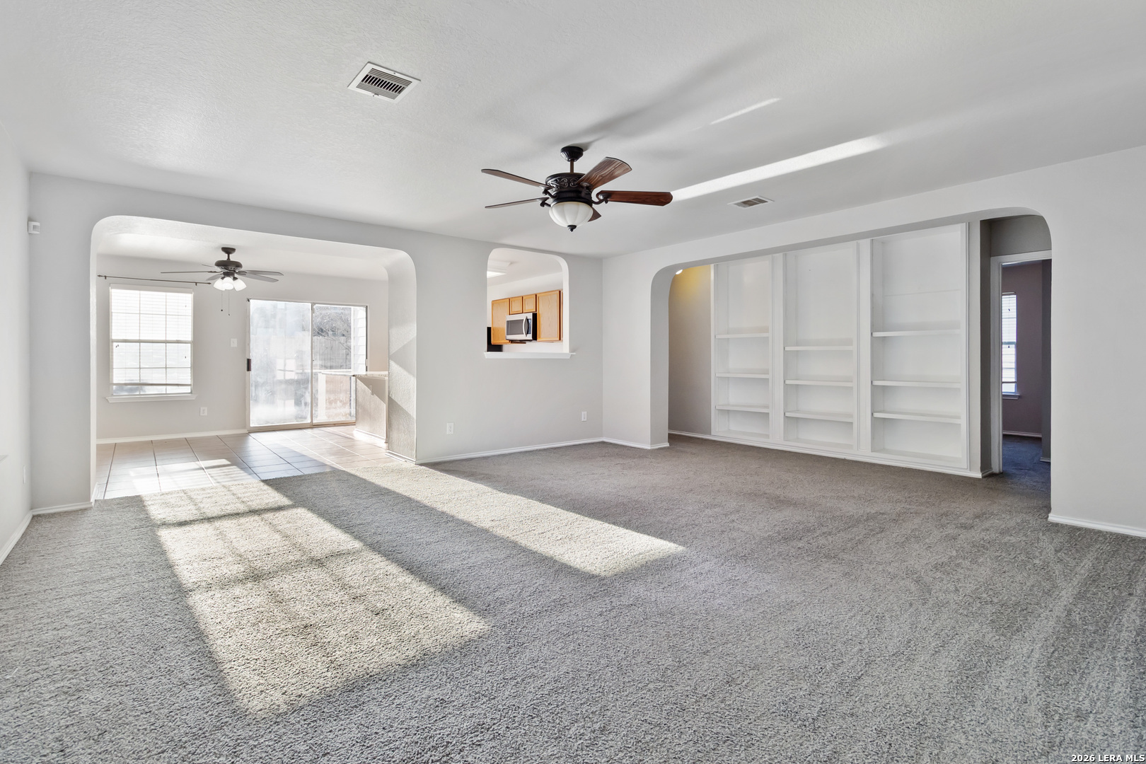 165 Corral Fence Cibolo, TX 78108 - Photo 5 of 28