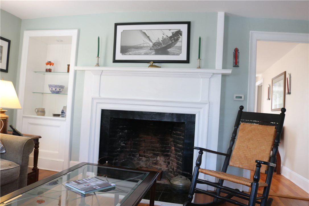 94 Post Road Warwick, RI 02888 - Photo 8 of 39 Gallery Image 8