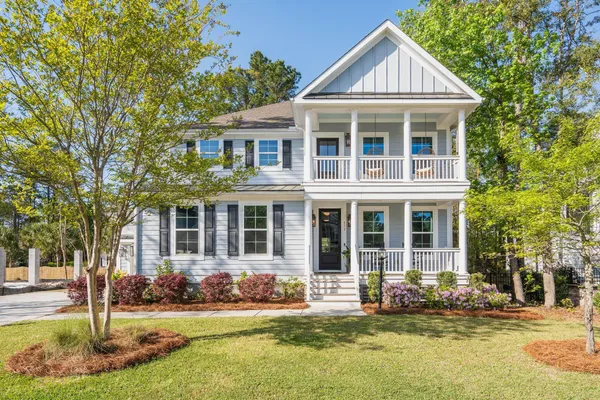 $999,900 | 115 Wando Reach Drive, Wando, SC 29492