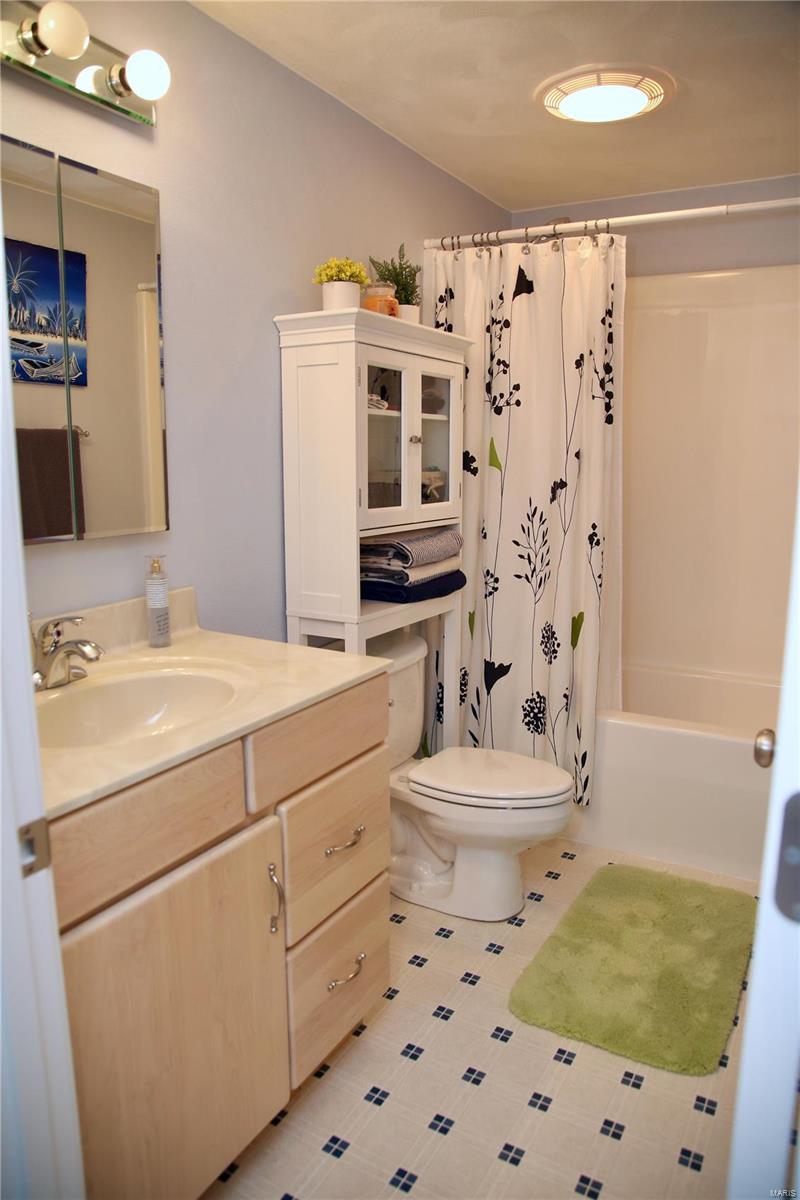 2530 Wesclin Road Trenton, IL 62293 - Photo 36 of 56 Gallery Image 36
