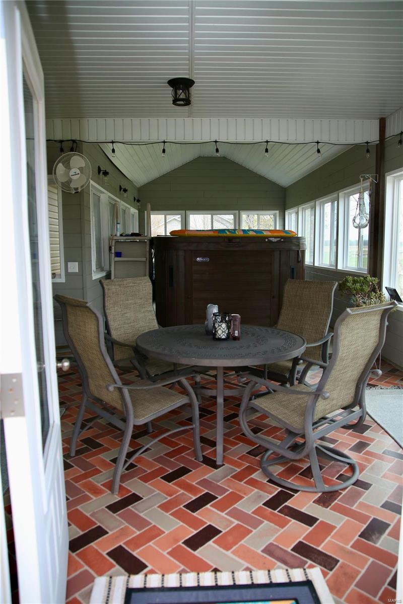 2530 Wesclin Road Trenton, IL 62293 - Photo 38 of 56 Gallery Image 38