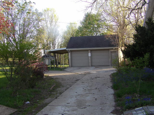 932 Lincoln Road Otsego, MI 49078 - Photo 2 of 20 100_0044