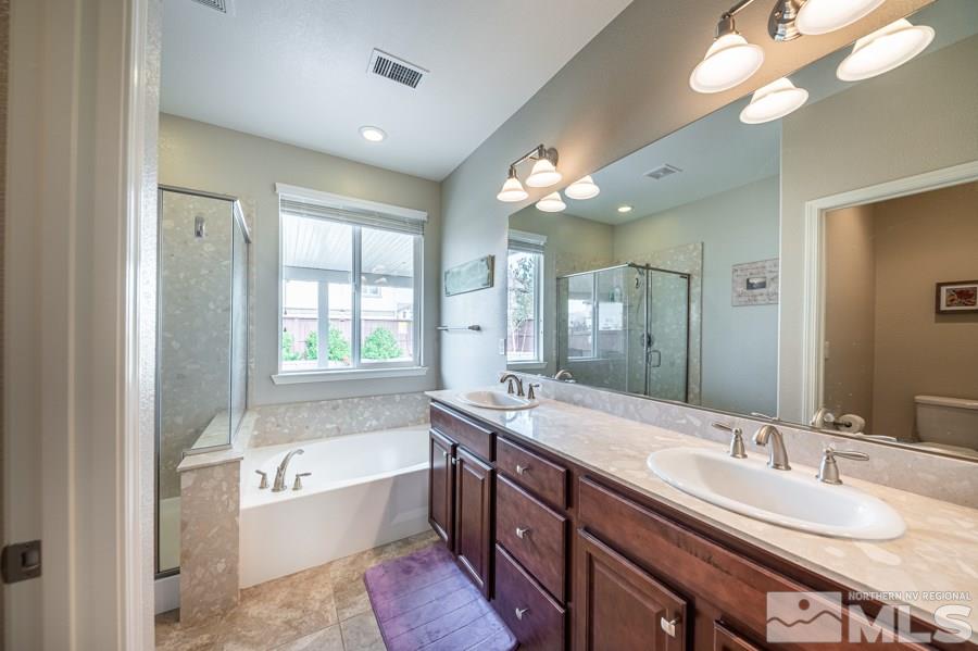 2195 Walton Park Drive Reno, NV 89521 - Photo 11 of 24 Photo 11