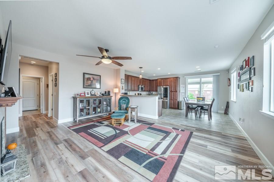 2195 Walton Park Drive Reno, NV 89521 - Photo 2 of 24 Photo 2