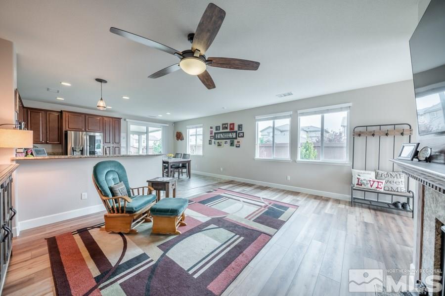 2195 Walton Park Drive Reno, NV 89521 - Photo 3 of 24 Photo 3