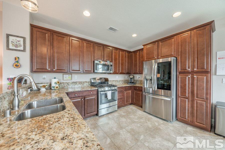 2195 Walton Park Drive Reno, NV 89521 - Photo 8 of 24 Photo 8