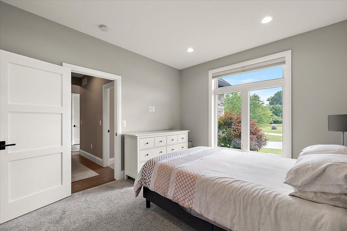 596 South Parker Road Ann Arbor, MI 48103 - Photo 42 of 80 086-596 S Parker-86