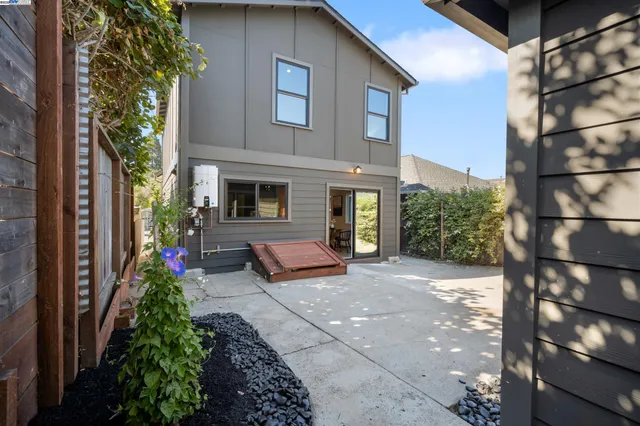 $1,195,000 | 354 49th Street, Oakland, CA 94609
