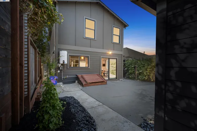 $1,195,000 | 354 49th Street, Oakland, CA 94609