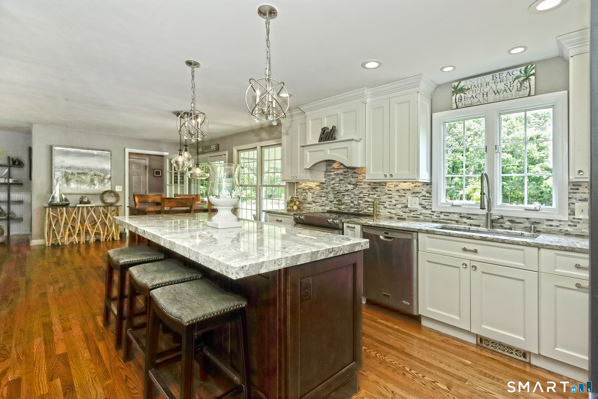 36 Devonshire Lane Madison, CT 06443 - Photo 5 of 40