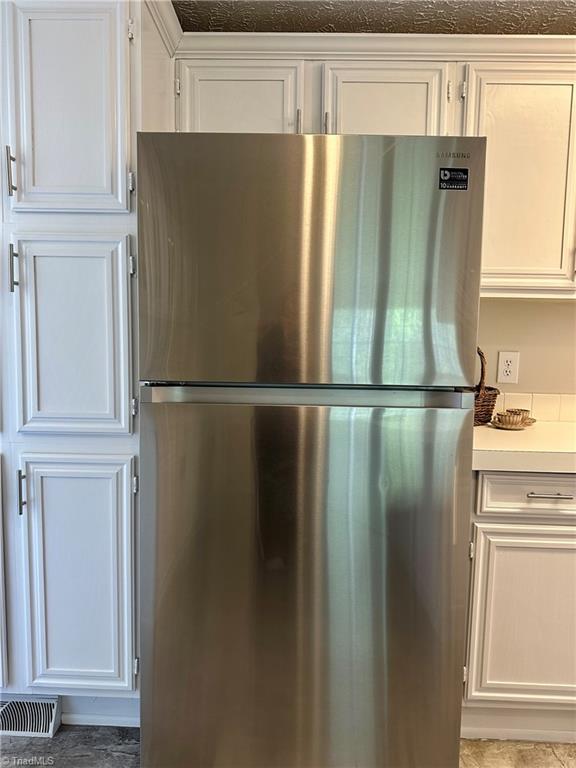 291 Howardtown Road Mocksville, NC 27028 - Photo 13 of 47 Refrigerator Conveys