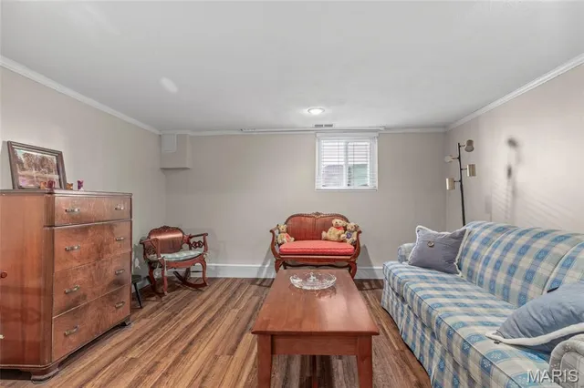 $325,000 | 9016 Moritz Avenue, Brentwood, MO 63144