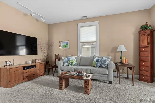 $325,000 | 9016 Moritz Avenue, Brentwood, MO 63144