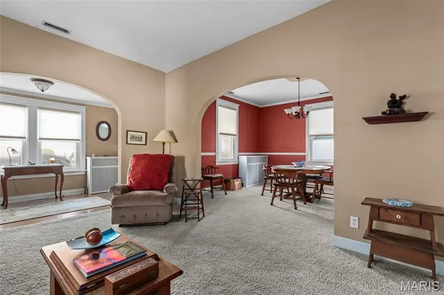 $325,000 | 9016 Moritz Avenue, Brentwood, MO 63144