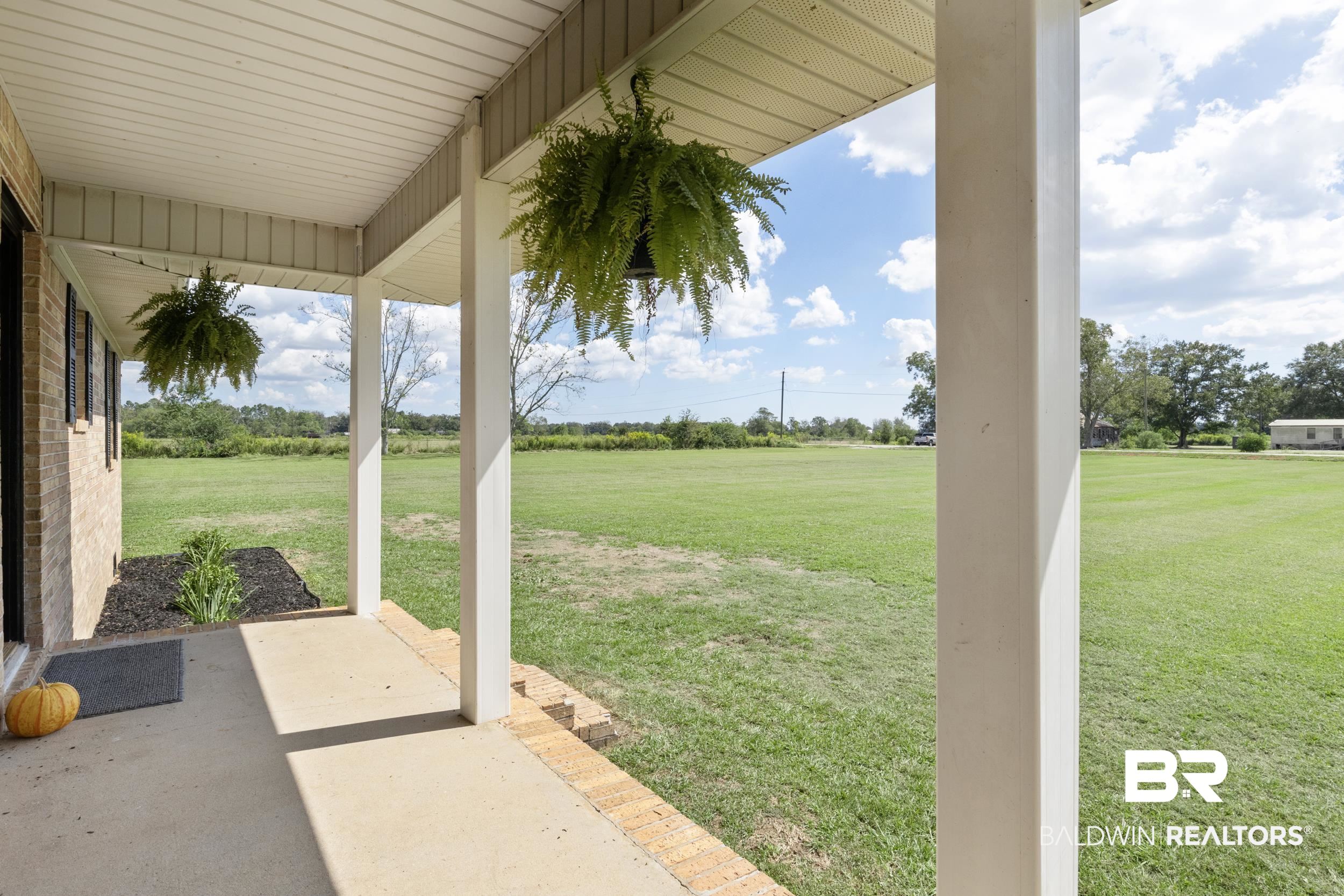 17689 Brewer Road Foley, AL 36535 - Photo 2 of 54 View of yard