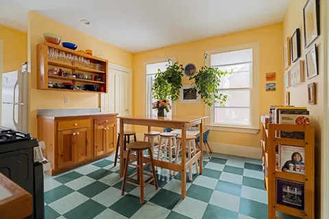 $2,100,000 | 104-106 Auburn Street, Cambridge, MA 02139