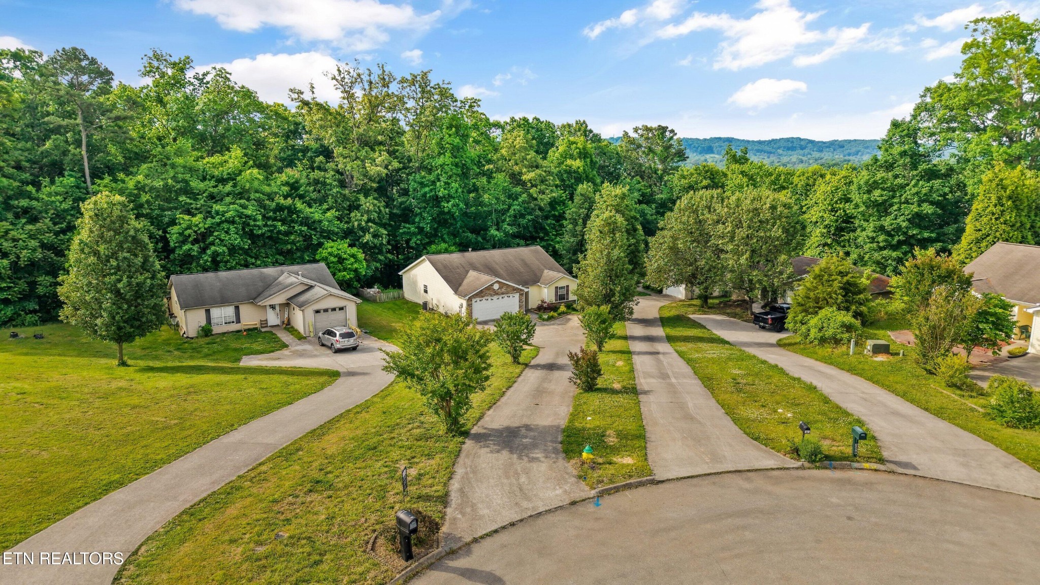 6626 Hugh Willis Road Powell, TN 37849 - Photo 23 of 26